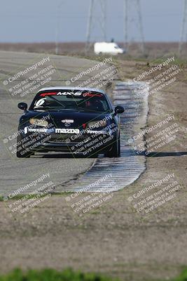 media/Feb-24-2024-CalClub SCCA (Sat) [[de4c0b3948]]/Group 7/Race (Outside Grapevine)/